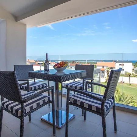 Lejlighedshotel Adrion