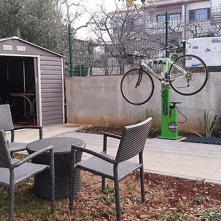 Adrion Lejlighedshotel 4*