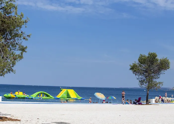 Adrion Apartahotel Pula