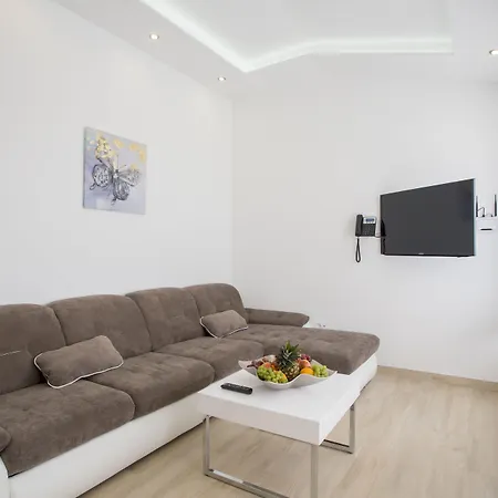 Lejlighedshotel Adrion