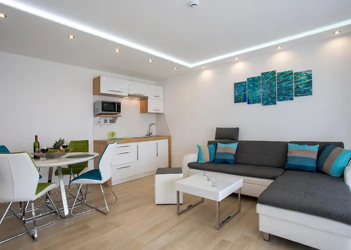 Aparthotel Adrion Pula