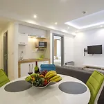 Apartahotel Adrion 4*