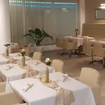Apartahotel Adrion 4*
