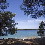 Apartahotel Adrion
