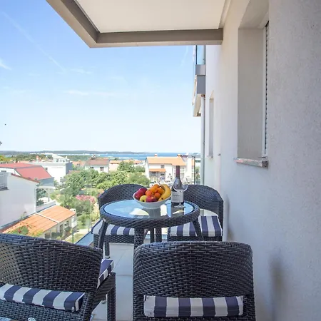 Aparthotel Adrion
