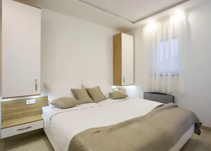 Adrion Apart-hotel